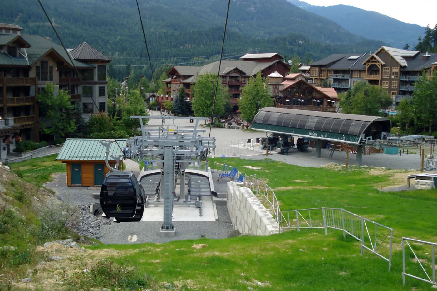 Kadenwood Pulse Gondola