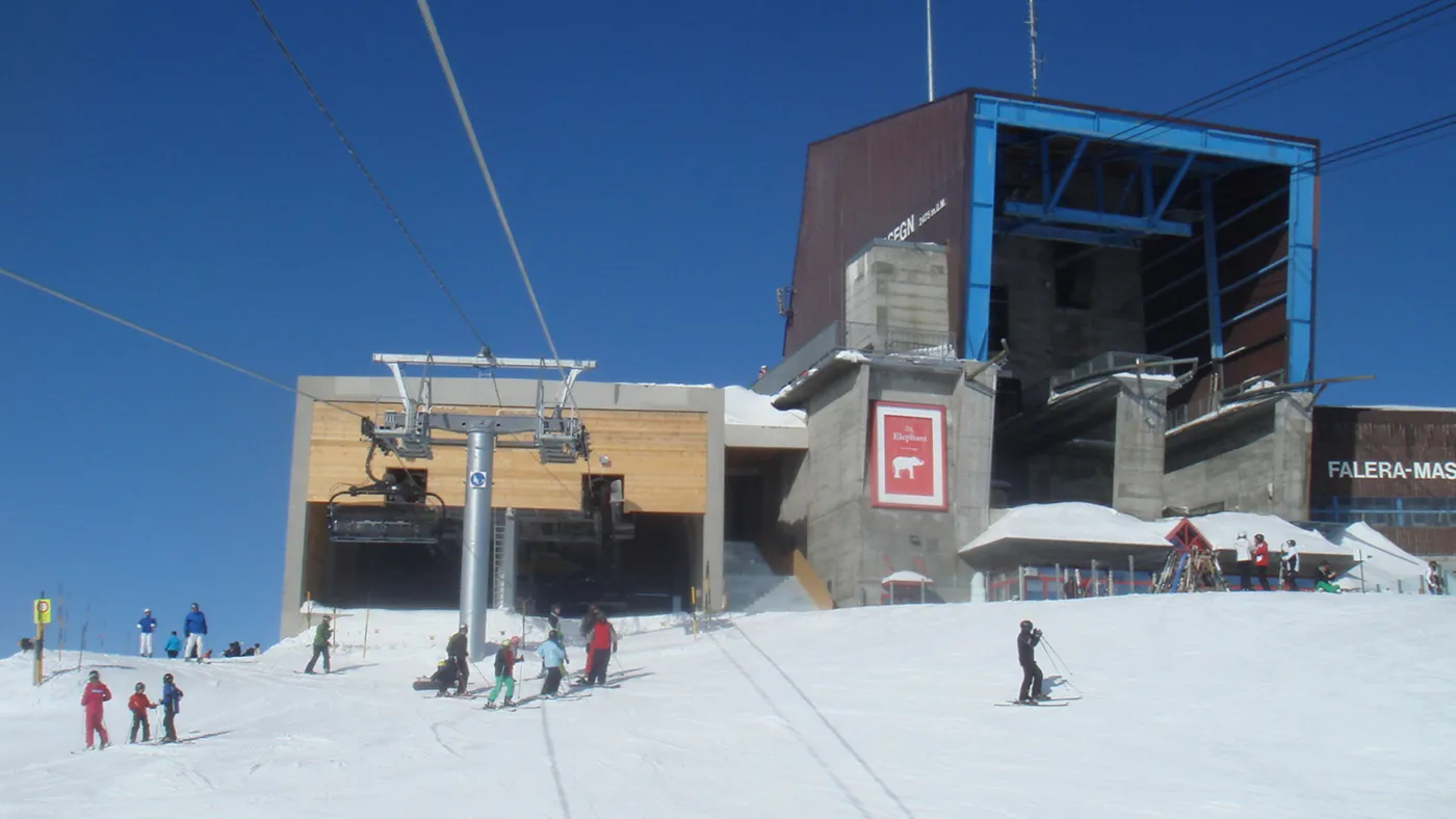 Laax tres palas top terminal