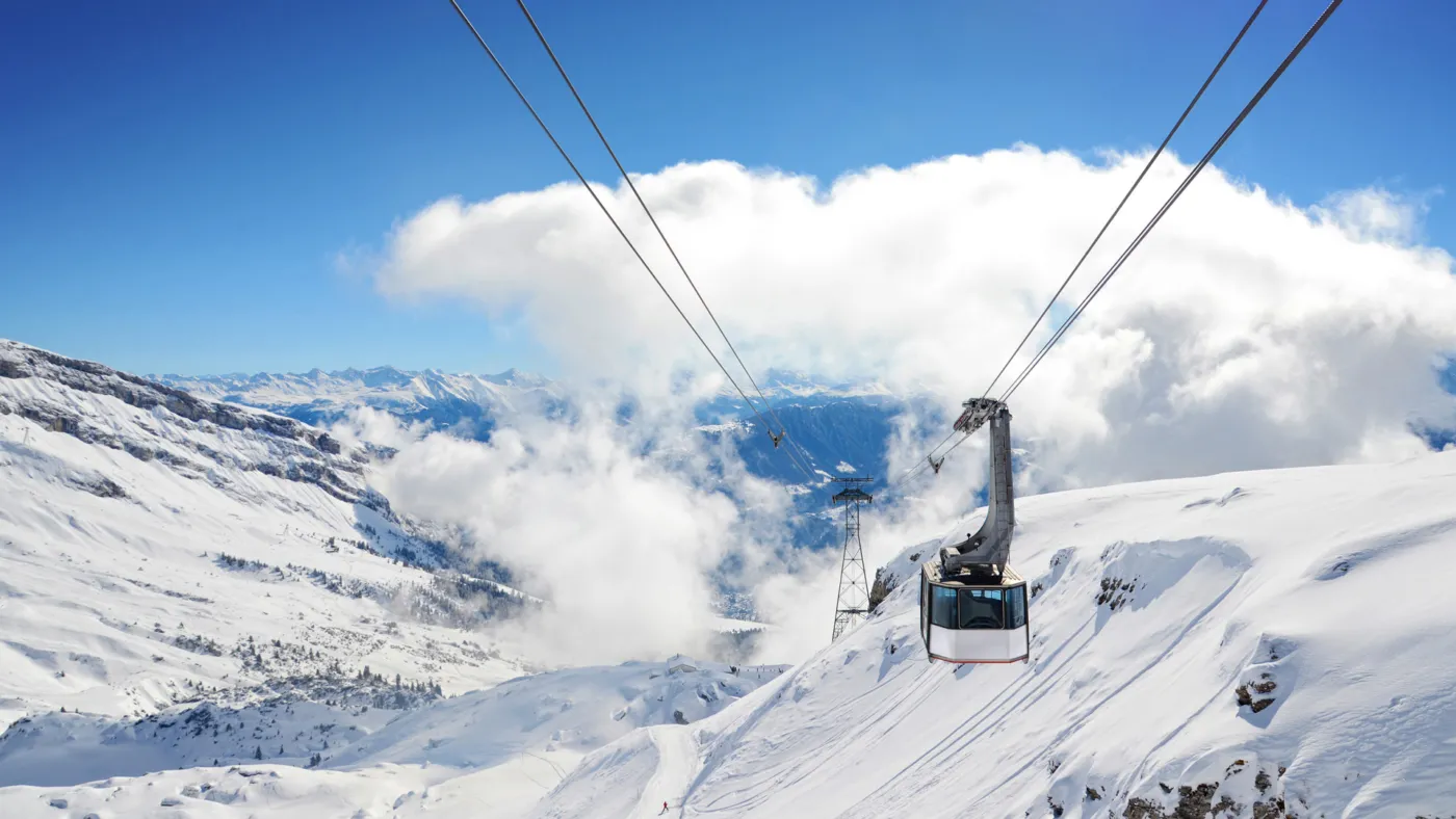 Laax tram